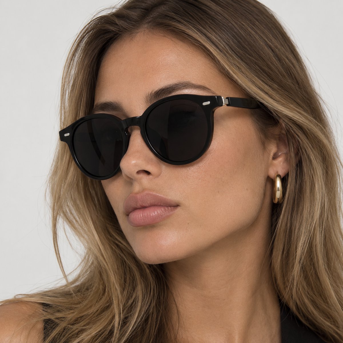 Mira | Black