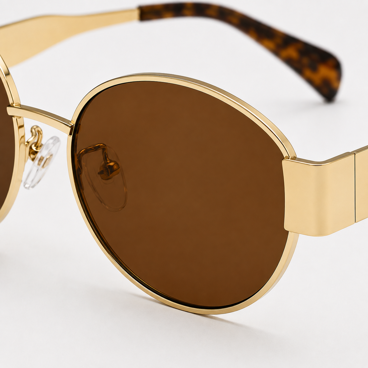 Cleo | Brown