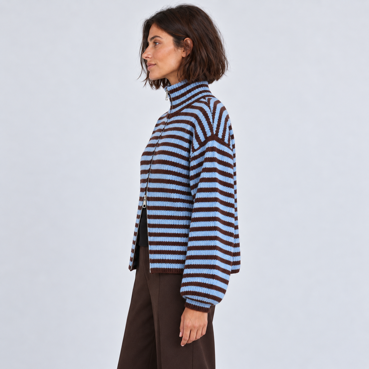 Women's Striped Mock-Neck Zip Cardigan in blue – side view